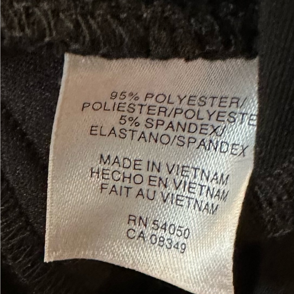 NWT Evan-Picone Size 16, stretchy, lined waist & bust area, flared shirt. - Picture 5 of 5
